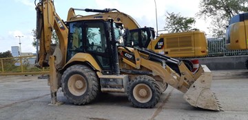 מחפרון משומש 432F2 עם 2900 שעות מנוע