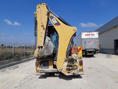 מחפרון יד שניה 432F2